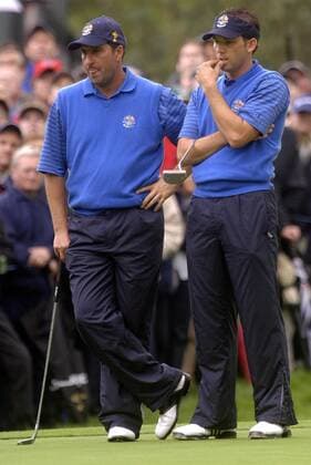Sergio Garcia (re.) und Jose Maria Olazabal (beide Spanien beide Team Europa) grübeln auf dem Green -  (STR200609121014) Golf Herren Ryder Cup, Rydercup 2006 Gruppe Straffan Skepsis, Nachdenklichkeit, Golf Herren Ryder Cup, Rydercup 2006 Gruppe Straffan Skepsis, Nachdenklichkeit,