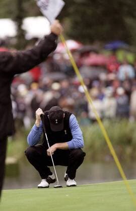 Jim Furyk (Team USA) schwer enttäuscht auf dem Green -  (STR2006092310) Golf Herren Ryder Cup, Rydercup 2006 Einzelbild Straffan Enttäuschung, Golf Herren Ryder Cup, Rydercup 2006 Einzelbild Straffan Enttäuschung,