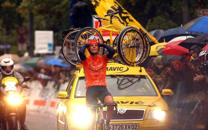 Samuel Sanchez Gonzales (Spanien Euskaltel Euskadi) gewinnt das Straßenrennen von Züri - Metzgete 2006 Radsport Herren Züri - Metzgete 2006, ProTour, Straßenradsport, Straße, Rad Einzelbild Zürich Glück Freude, Radsport Herren Züri - Metzgete 2006, ProTour, Straßenradsport, Straße, Rad Einzelbild Zürich Glück Freude,