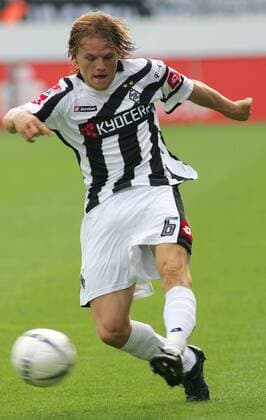 Eugen Polanski (Gladbach) zieht ab Fußball 1. BL Herren Saison 2006 2007, Borussia Mönchengladbach, Vdig Einzelbild Aachen Dynamik, Fußball 1. BL Herren Saison 2006 2007, Borussia Mönchengladbach, Vdig Einzelbild Aachen Dynamik,