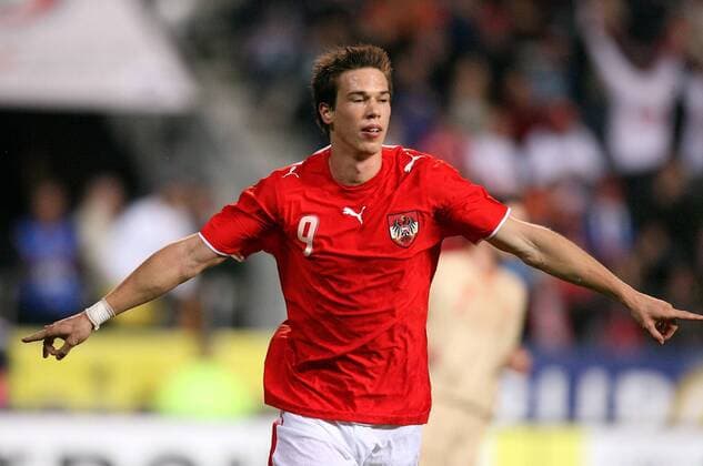 Roland Linz (Österreich) - Torjubel Fußball Länderspiel Herren Freundschaftsspiel 2006, Test, Testspiel Einzelbild Nationalteam, Nationaltrikot Innsbruck Dynamik, Fußball Länderspiel Herren Freundschaftsspiel 2006, Test, Testspiel Einzelbild Nationalteam, Nationaltrikot Innsbruck Dynamik,