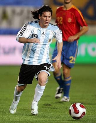 Lionel Messi (Argentinien) am Ball -  (pan16679) Fußball Länderspiel Herren Freundschaftsspiel 2006, Test, Testspiel, Nationalteam, Nationaltrikot, Vdig Einzelbild Murcia Dynamik, Fußball Länderspiel Herren Freundschaftsspiel 2006, Test, Testspiel, Nationalteam, Nationaltrikot, Vdig Einzelbild Murcia Dynamik,  