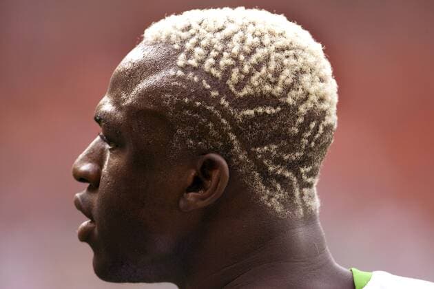Arouna Kone (Elfenbeinküste) mit gestylter Haarpracht Fußball WM Herren WM 2006, Länderspiel, Nationalteam, Gruppe C Porträt Stuttgart Fußball WM Herren WM 2006, Länderspiel, Nationalteam, Gruppe C Porträt Stuttgart