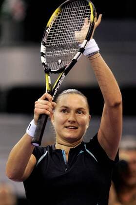 Nadia Petrova (Russland) bedankt sich bei ihren Anhängern -  (pan17152) Tennis WM Damen WTA Masters Tour 2006, Championships, Finale Einzelbild Madrid Tennis WM Damen WTA Masters Tour 2006, Championships, Finale Einzelbild Madrid  