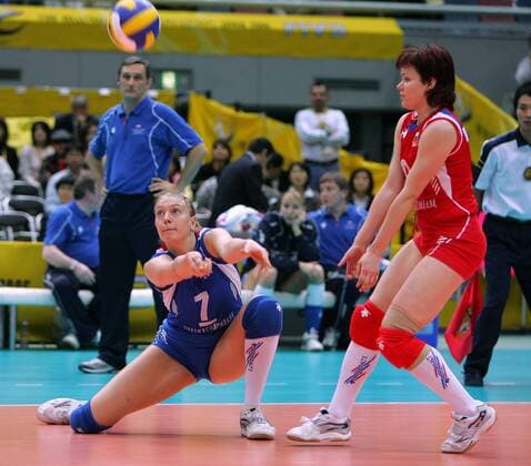 Natalia Safronova (li.) und Svetlana Kryuchkova (beide Russland) -  Volleyball Damen Weltmeisterschaft 2006, Länderspiel, Nationalteam, Nationaltrikot Gruppe Osaka Dynamik, Volleyball Damen Weltmeisterschaft 2006, Länderspiel, Nationalteam, Nationaltrikot Gruppe Osaka Dynamik,