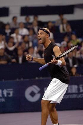 James Blake (USA) jubelt lautstark -  (IMCpau10504012) Tennis WM Herren Masters Cup 2006, MastersCup, ATP WM, Tour, Series Einzelbild Shanghai Freude, Begeisterung, Tennis WM Herren Masters Cup 2006, MastersCup, ATP WM, Tour, Series Einzelbild Shanghai Freude, Begeisterung,
