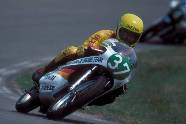 Dieter Braun (BR Deutschland Yamaha) auf seiner Maschine Motorsport Grand Prix Herren Weltmeisterschaft 1976, Motorrad, Motorradrennen, Motorradrennsport, Motorradsport, Dutch TT Einzelbild Aufnahmedatum geschätzt Assen Motorsport Grand Prix Herren Weltmeisterschaft 1976, Motorrad, Motorradrennen, Motorradrennsport, Motorradsport, Dutch TT Einzelbild Aufnahmedatum geschätzt Assen