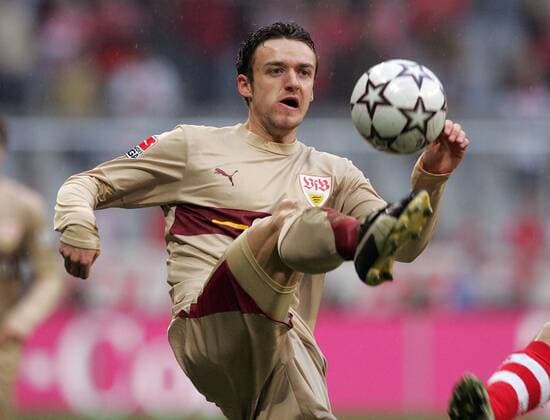 Christian Gentner (Stuttgart) am Ball Fußball 1. BL Herren Saison 2006 2007, VfB Stuttgart 2:1 Einzelbild München Fußball 1. BL Herren Saison 2006 2007, VfB Stuttgart 2:1 Einzelbild München