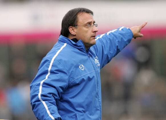 Trainer Didier Philippe (Saarbrücken) gibt Anweisungen Fußball Herren Regionalliga Süd 2006 2007, 3. Liga, 1. FC Saarbrücken Einzelbild Darmstadt Fußball Herren Regionalliga Süd 2006 2007, 3. Liga, 1. FC Saarbrücken Einzelbild Darmstadt