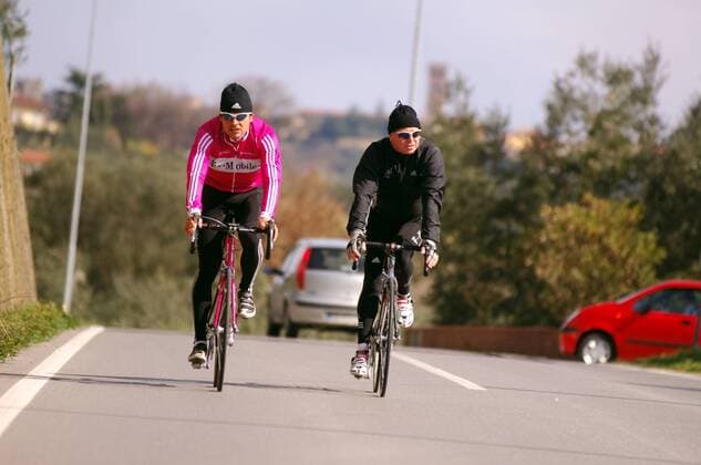 Jan Ullrich (Deutschland, li.) und sein Sportlicher Leiter Rudy Pevenage (Belgien beide T Mobile) Radsport Herren Straßenradsport 2006, Straße, Rad, Training Gruppe Radsport Herren Straßenradsport 2006, Straße, Rad, Training Gruppe