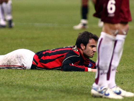 Alberto Gilardino (Milan) enttäuscht am Boden -  Fußball Herren Serie A 2006 2007, 1. Italienische Liga, AC Mailand, Vdig Einzelbild Mailand Enttäuschung, Fußball Herren Serie A 2006 2007, 1. Italienische Liga, AC Mailand, Vdig Einzelbild Mailand Enttäuschung,