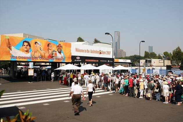 Warteschlange am Eingang zu den Australian Open 2007 Tennis Damen Australian Open 2007, WTA Tour, Grand Slam o0 ATP Herren Totale o0 Andrang, Fanandrang Zuschauerandrang Melbourne o0 Warteschlange Tennis Damen Australian Open 2007, WTA Tour, Grand Slam o0 ATP Herren Totale o0 Andrang, Fanandrang Zuschauerandrang Melbourne o0 Warteschlange