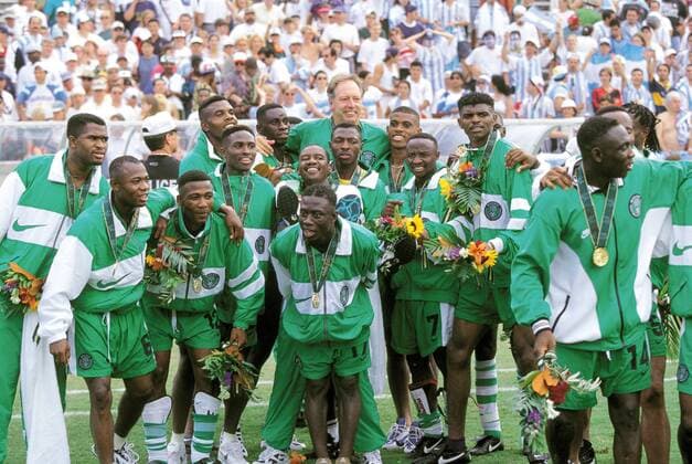 Nigeria feiert den Olympiasieg 1996 in Atlanta -  (aflo008) Fußball OS Sommer Herren Olympische Spiele Atlanta 1996, Sommerspiele, Nationalteam Totale Atlanta Freude, Fußball OS Sommer Herren Olympische Spiele Atlanta 1996, Sommerspiele, Nationalteam Totale Atlanta Freude,
