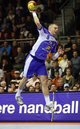 Gudjon Valur Sigurdsson (Island) am Ball Handball WM Herren WM 2007, Länderspiel, Nationalteam, Nationaltrikot, Island Einzelbild Gruppe B Magdeburg Dynamik, Handball WM Herren WM 2007, Länderspiel, Nationalteam, Nationaltrikot, Island Einzelbild Gruppe B Magdeburg Dynamik,