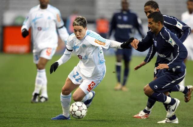Samir Nasri (Marseille, li.) gegen Jean Sebastien Jaures (Auxerre) -  (pan18379) Fußball Herren Ligue 1 2006 2007, 1. Französische Liga, Olympique de Marseille - AJ Auxerre 3:1, OM Gruppe Marseille Dynamik, Fußball Herren Ligue 1 2006 2007, 1. Französische Liga, Olympique de Marseille - AJ Auxerre 3:1, OM Gruppe Marseille Dynamik,  