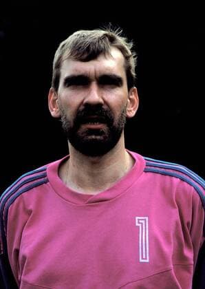 Torwart Andreas Thiel (VfL Gummersbach) Handball 1. BL Herren Saison 1990 1991, VfL Gummersbach, Vorstellung, Präsentation, Pressetermin, Porträttermin Porträt Aufnahmedatum geschätzt Gummersbach Handball 1. BL Herren Saison 1990 1991, VfL Gummersbach, Vorstellung, Präsentation, Pressetermin, Porträttermin Porträt Aufnahmedatum geschätzt Gummersbach