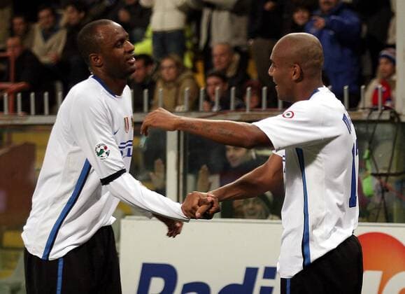 Torschütze Maicon (re.) und Patrick Vieira (beide Inter) - Torjubel -  Fußball Herren Serie A 2006 2007, 1. Italienische Liga, FC Internazionale Mailand Gruppe Genua Freude, Fußball Herren Serie A 2006 2007, 1. Italienische Liga, FC Internazionale Mailand Gruppe Genua Freude,