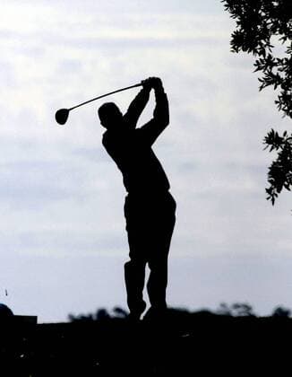 Eldrick Tiger Woods (USA) in der Dämmerung -  (SDP2007012802) Golf Herren Buick Invitational 2007, PGA Tour Einzelbild San Diego Golf Herren Buick Invitational 2007, PGA Tour Einzelbild San Diego