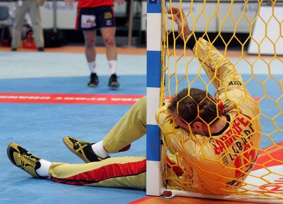 Torwart David Barrufet Bofill (Spanien) enttäuscht Handball WM Herren WM 2007, Länderspiel, Nationalteam, Viertelfinale, Nationaltrikot Einzelbild Köln Enttäuschung, Handball WM Herren WM 2007, Länderspiel, Nationalteam, Viertelfinale, Nationaltrikot Einzelbild Köln Enttäuschung,