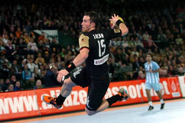 Torsten Jansen (Deutschland) am Ball Handball WM Herren WM 2007, Länderspiel, Nationalteam, Gruppe C, Nationaltrikot Einzelbild Halle Westfalen Dynamik, Handball WM Herren WM 2007, Länderspiel, Nationalteam, Gruppe C, Nationaltrikot Einzelbild Halle Westfalen Dynamik,
