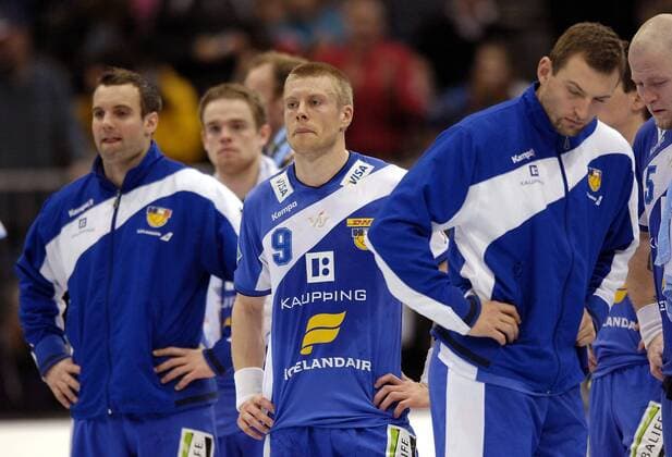 Enttäuschte Isländer u.a. mit Gudjon Valur Sigurdsson (Mitte) Handball WM Herren WM 2007, Länderspiel, Nationalteam, Spiel um Platz 7, Nationaltrikot Gruppe Köln Enttäuschung, Handball WM Herren WM 2007, Länderspiel, Nationalteam, Spiel um Platz 7, Nationaltrikot Gruppe Köln Enttäuschung,