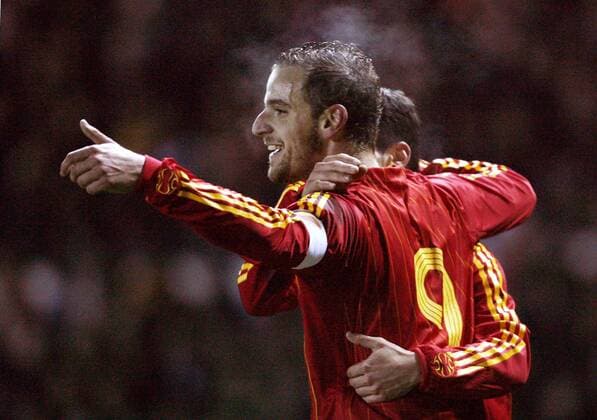 Roberto Soldado Rillo (Spanien U21) jubelt - EDITORIAL USE ONLY. No use with unauthorised audio, video, data, fixture lists, club league logos or live services. Online in-match use limited to 120 images, no video emulation. No use in betting, games or single club league player publications. Fußball Länderspiel Herren U 21 Freundschaftsspiel 2007, Test, Testspiel, Nationalmannschaft, Nationalteam, Nationaltrikot Gruppe Derby Freude, Fußball Länderspiel Herren U 21 Freundschaftsspiel 2007, Test, Testspiel, Nationalmannschaft, Nationalteam, Nationaltrikot Gruppe Derby Freude,