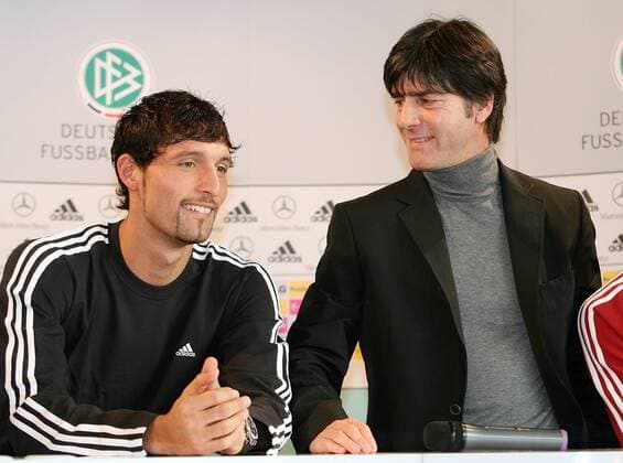 Bundestrainer Joachim Löw (re.) und Kevin Kuranyi (beide Deutschland) während der Pressekonferenz Fußball Herren Nationalteam 2007, Pressekonferenz, PK, Pressetermin Gruppe Düsseldorf Fußball Herren Nationalteam 2007, Pressekonferenz, PK, Pressetermin Gruppe Düsseldorf