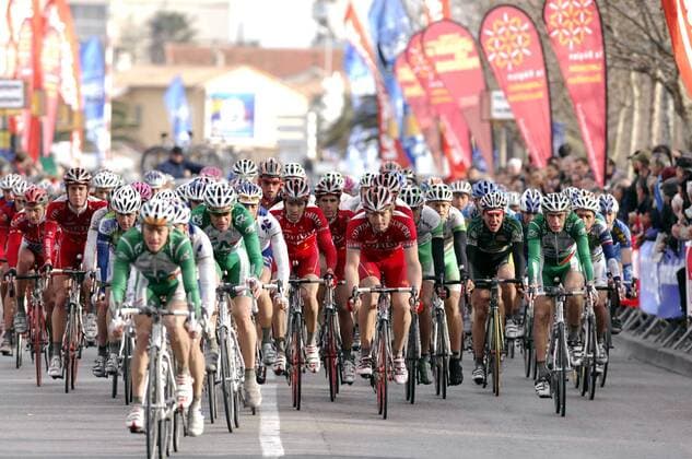 Teilnehmerfeld der Etoile de Besseges 2007 -  Radsport Herren Etoile de Besseges 2007, Straßenradsport, Straße, Rad Totale 1. Etappe: Pezenas - Palavats les Flots Radsport Herren Etoile de Besseges 2007, Straßenradsport, Straße, Rad Totale 1. Etappe: Pezenas - Palavats les Flots