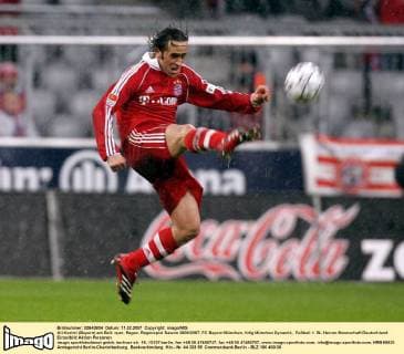 Ali Karimi (Bayern) am Ball Fußball 1. BL Herren Saison 2006 2007, FC Bayern München, Vdig Einzelbild München Dynamik, Fußball 1. BL Herren Saison 2006 2007, FC Bayern München, Vdig Einzelbild München Dynamik,