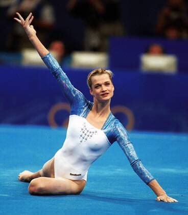 Svetlana Chorkina (Rußland) - Bodenturnen -  (OLY2000091931) Turnen OS Sommer Damen Olympische Spiele 2000, Sommerspiele, Kunstturnen, Geräteturnen, Vdig Einzelbild Sydney Turnen OS Sommer Damen Olympische Spiele 2000, Sommerspiele, Kunstturnen, Geräteturnen, Vdig Einzelbild Sydney