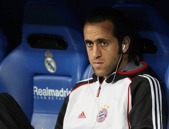 Ali Karimi (Bayern) nachdenklich -  Fußball EC 1 Herren Champions League 2006 2007, Real Madrid CF - FC Bayern München 3:2, Achtelfinale Einzelbild Madrid Fußball EC 1 Herren Champions League 2006 2007, Real Madrid CF - FC Bayern München 3:2, Achtelfinale Einzelbild Madrid