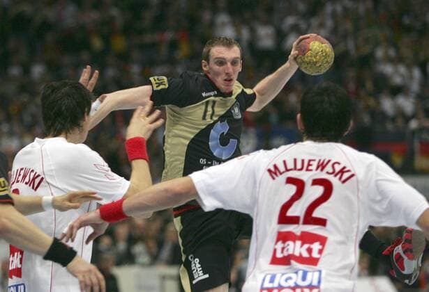 Holger Glandorf (Deutschland, Mitte) am Ball Handball WM Herren WM 2007, Länderspiel, Nationalmannschaft, Nationaltrikot, Finale, Endspiel Gruppe Köln Dynamik, Handball WM Herren WM 2007, Länderspiel, Nationalmannschaft, Nationaltrikot, Finale, Endspiel Gruppe Köln Dynamik,