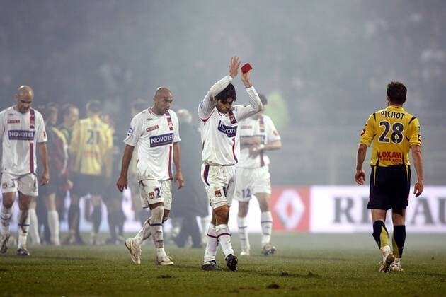 Juninho (Lyon, 2.v.re.) - Schlussjubel -  (pan19025) Fußball Herren Ligue 1 2006 2007, 1. Französische Liga, Olympique Lyonnais - FC Sochaux Montbeliard 3:3, OL Gruppe Lyon Fußball Herren Ligue 1 2006 2007, 1. Französische Liga, Olympique Lyonnais - FC Sochaux Montbeliard 3:3, OL Gruppe Lyon  