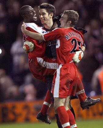 Schlußjubel Middlesbrough, v.li.: George Boateng, Torwart Brad Jones und James Morrison -  Fußball Herren FA Cup 2006 2007, Englischer Pokal, Pokalspiel, FC Middlesbrough Gruppe West Bromwich Freude, Begeisterung Fußball Herren FA Cup 2006 2007, Englischer Pokal, Pokalspiel, FC Middlesbrough Gruppe West Bromwich Freude, Begeisterung