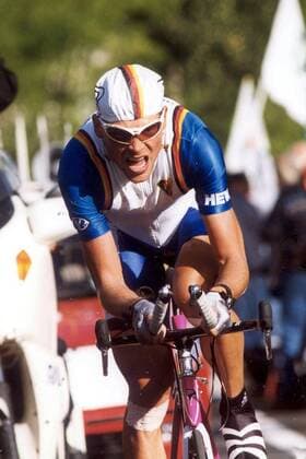 Jan Ullrich (Deutschland) - Radsport WM Herren Weltmeisterschaft 1999, Straßenradsport, Straße, Rad, Zeitfahren, Einzelzeitfahren, Vneg Einzelbild Treviso Radsport WM Herren Weltmeisterschaft 1999, Straßenradsport, Straße, Rad, Zeitfahren, Einzelzeitfahren, Vneg Einzelbild Treviso