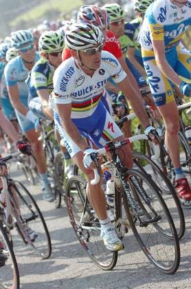 Paolo Bettini (Italien Quick Step Innergetic) im Weltmeistertrikot -  Radsport Herren Tirreno Adriatico 2007, Straßenradsport, Straße, Rad, ProTour Gruppe 1. Etappe: Civitavecchia - Civitavecchia Radsport Herren Tirreno Adriatico 2007, Straßenradsport, Straße, Rad, ProTour Gruppe 1. Etappe: Civitavecchia - Civitavecchia