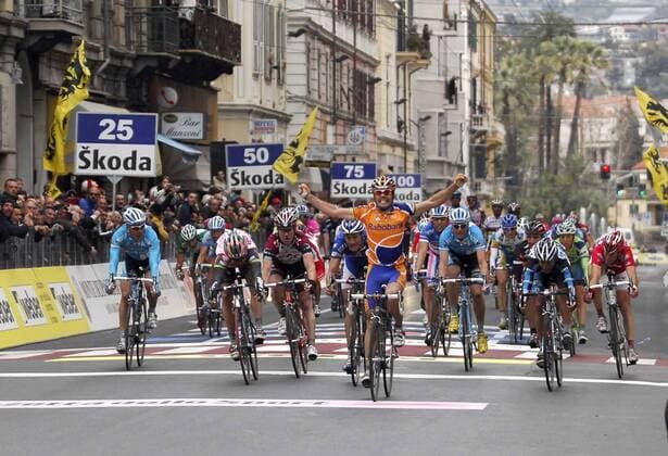 Oscar Freire (Spanien Rabobank) gewinnt den Frühjahrsklassiker Mailand - San Remo 2007 - Radsport Herren Mailand - San Remo 2007, Straßenradsport, Straße, Rad, ProTour Totale Mailand - San Remo Freude, Begeisterung, Radsport Herren Mailand - San Remo 2007, Straßenradsport, Straße, Rad, ProTour Totale Mailand - San Remo Freude, Begeisterung,