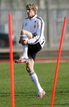 Stefan Kießling (Deutschland) macht sich warm Fußball Herren Nationalteam 2007, Training Einzelbild Düsseldorf Fußball Herren Nationalteam 2007, Training Einzelbild Düsseldorf