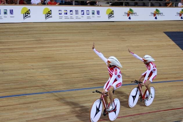 Dänemark bejubelt den dritten Platz bei der WM 2007 in Palma de Mallorca -  Radsport WM Herren WM 2007, Rad, Bahn, Halle, Indoor, Bahnrad, Bahnradsport, ,, Nationaltrikot Gruppe Palma de Mallorca Freude, Radsport WM Herren WM 2007, Rad, Bahn, Halle, Indoor, Bahnrad, Bahnradsport, ,, Nationaltrikot Gruppe Palma de Mallorca Freude,
