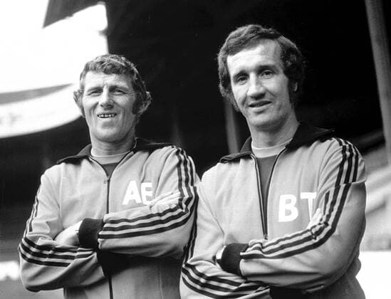 Trainer Tony Book (li.) und Co Trainer Bill Taylor (beide Manchester City) -  Fußball Herren English Football League First Division 1976 1977, One, 1. Englische Liga, Manchester City Gruppe Southampton Harmonie, Fußball Herren English Football League First Division 1976 1977, One, 1. Englische Liga, Manchester City Gruppe Southampton Harmonie,