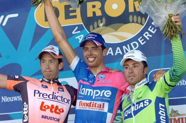 Alessandro Ballan (Italien Lampre Fondital, Mitte) gewinnt die Flandernrundfahrt 2007 vor Leif Hoste (Belgien Predictor Lotto, li.) und Luca Paolini (Italien Liquigas) - Radsport Herren Flandernrundfahrt 2007, Flandern Rundfahrt, ProTour, Straßenradsport, Straße, Rad Gruppe Glück Freude, Radsport Herren Flandernrundfahrt 2007, Flandern Rundfahrt, ProTour, Straßenradsport, Straße, Rad Gruppe Glück Freude,