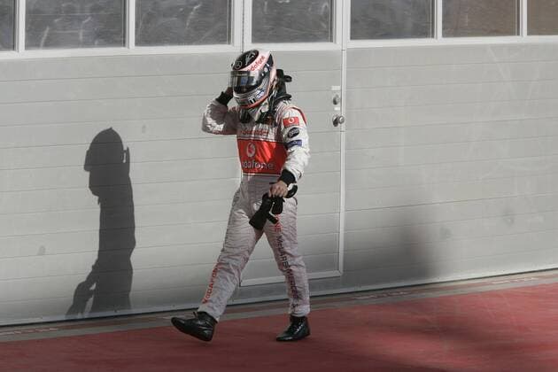 Fernando Alonso (Spanien McLaren Mercedes) Motorsport Grand Prix Herren Großer Preis von Bahrain 2007, Formel 1 Weltmeisterschaft, F1, F, GP, WM Einzelbild Manama, Sakhir Motorsport Grand Prix Herren Großer Preis von Bahrain 2007, Formel 1 Weltmeisterschaft, F1, F, GP, WM Einzelbild Manama, Sakhir