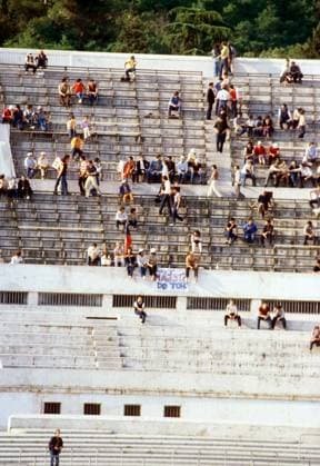 Auf den Rängen des Römischen Stadio Olimpico herrscht bei der Partie zwischen BR Deutschland und der CSSR gähnende Leere Fußball Länderspiel Herren EM 1980, Nationalmannschaft, Gruppe A, BRD - Tschechoslowakei 1:0 Totale Stadio Olimpico, Stadion, Olympiastadion Rom Leere, Fußball Länderspiel Herren EM 1980, Nationalmannschaft, Gruppe A, BRD - Tschechoslowakei 1:0 Totale Stadio Olimpico, Stadion, Olympiastadion Rom Leere,