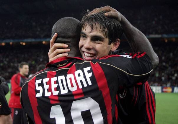 Kaka (re.) und Clarence Seedorf (beide AC Mailand) - Schlussjubel - Fußball EC 1 Herren Champions League 2006 2007, Halbfinale, AC Mailand, Milan, Gruppe Mailand Freude, Begeisterung, Fußball EC 1 Herren Champions League 2006 2007, Halbfinale, AC Mailand, Milan, Gruppe Mailand Freude, Begeisterung,