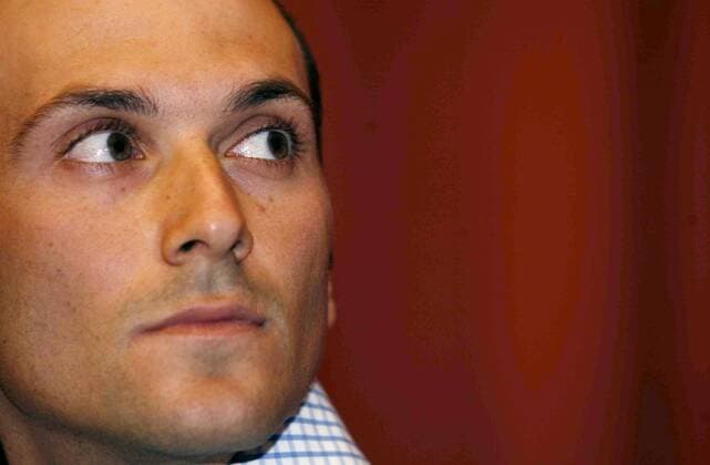 Ivan Basso (Italien) nachdenklich -  Radsport Herren Straßenradsport 2007, Straße, Rad, Pressetermin, PK Porträt Mailand Skepsis Radsport Herren Straßenradsport 2007, Straße, Rad, Pressetermin, PK Porträt Mailand Skepsis