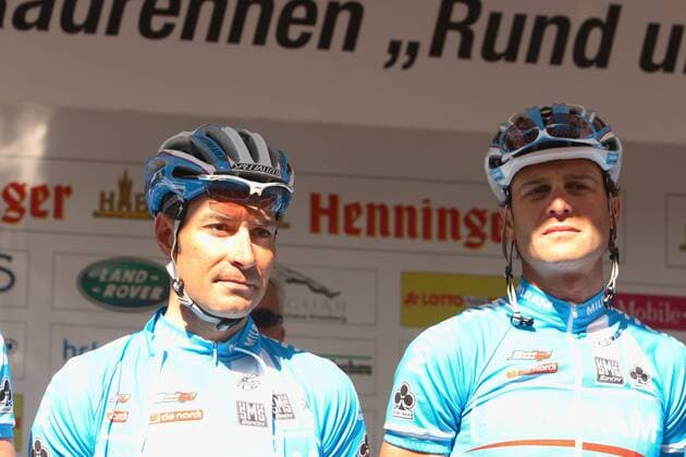 Erik Zabel (Deutschland, li.) und Alessandro Petacchi (Italien beide Milram) Radsport Herren Rund um den Henninger Turm 2007, Straßenradsport, Straße, Rad Gruppe Frankfurt M. Radsport Herren Rund um den Henninger Turm 2007, Straßenradsport, Straße, Rad Gruppe Frankfurt M.