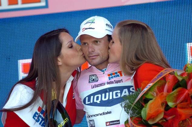 Danilo di Luca (Italien Liquigas) holt sich nach der 2. Etappe des Giro dItalia 2007 die Gesamtführung -  Radsport Herren 90. Giro dItalia 2007, d Italia, ProTour, Straßenradsport, Straße, Rad Gruppe 2. Etappe: Tempio Pausania - Bosa Freude, Radsport Herren 90. Giro dItalia 2007, d Italia, ProTour, Straßenradsport, Straße, Rad Gruppe 2. Etappe: Tempio Pausania - Bosa Freude,