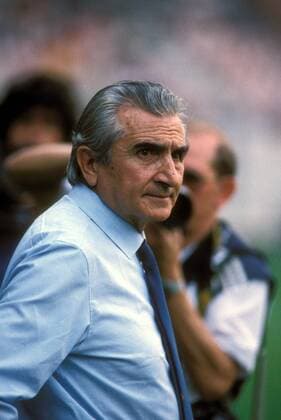 Fußball, EM Finale 1984 in Paris, Frankreich - Spanien Nationaltrainer Miguel Munoz (Spanien) Fußball Länderspiel Herren EM 1984, Nationalmannschaft, Finale, Endspiel Einzelbild Paris Fußball Länderspiel Herren EM 1984, Nationalmannschaft, Finale, Endspiel Einzelbild Paris
