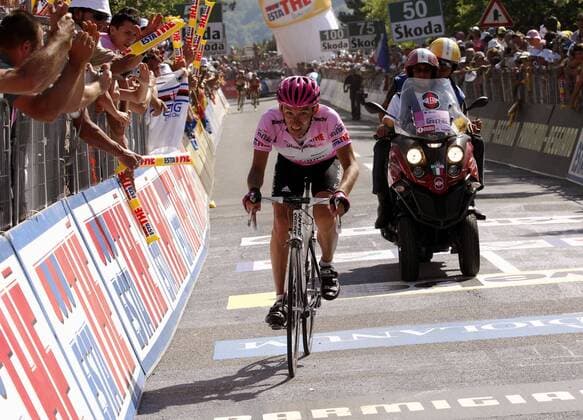Marco Pinotti (Italien T Mobile) - Zielankunft - Radsport Herren Giro d Italia 2007, dItalia, ProTour, Straßenradsport, Straße, Rad Gruppe Signora Della Guardia 10. Etappe: Lido di Camaiore - Santuario Nostra Radsport Herren Giro d Italia 2007, dItalia, ProTour, Straßenradsport, Straße, Rad Gruppe Signora Della Guardia 10. Etappe: Lido di Camaiore - Santuario Nostra