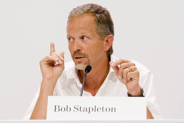 Teammanager Bob Stapleton (USA T Mobile) in der Pressekonferenz zu den Dopingvergehen im ehemaligen Team Telekom Radsport Herren T Mobile Pressetermin 2007, Doping, Dopinggeständnis, Geständnis, gestehen, Eingeständnis Einzelbild Dopingskandal, Teamleitung, Teamführung, Manager Bonn, o0 Straßenradsport, Straße, Rad, Radsport Herren T Mobile Pressetermin 2007, Doping, Dopinggeständnis, Geständnis, gestehen, Eingeständnis Einzelbild Dopingskandal, Teamleitung, Teamführung, Manager Bonn, o0 Straßenradsport, Straße, Rad,